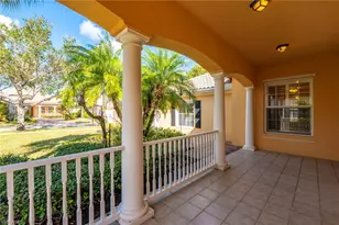 28329 Moray Dr, Bonita Springs, FL 34135 - Photo 2