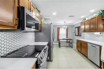 740 Evening Shade Ln, Lehigh Acres, FL 33974 - Photo 8