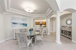 5686 Lago Villaggio Way, Naples, FL 34104 - Photo 10