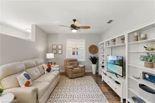 500 Robin Hood Cir, Naples, FL 34104 - Photo 14