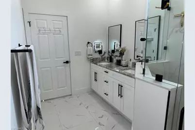 420 Chiquita Blvd N, Cape Coral, FL 33993 - Photo 24