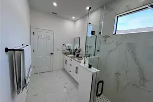 420 Chiquita Blvd N, Cape Coral, FL 33993 - Photo 30