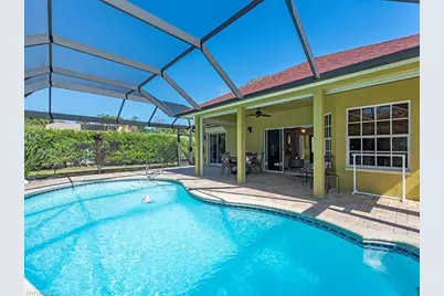 6827 Darby Ct, Naples, FL 34104 - Photo 12