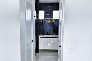 1912 SE 11th Pl, Cape Coral, FL 33990 - Photo 18