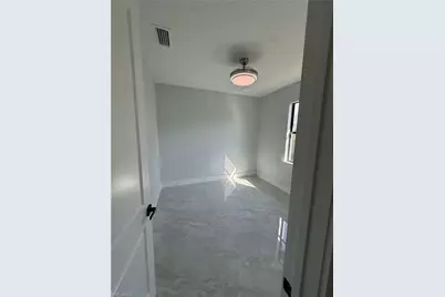 1912 SE 11th Pl, Cape Coral, FL 33990 - Photo 24