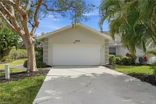 1844 W Crown Pointe Blvd, Naples, FL 34112 - Photo 1
