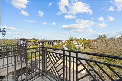380 10th St S #202, Naples, FL 34102 - Photo 42