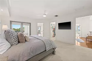 380 10th St S, Naples, FL 34102 - Photo 28