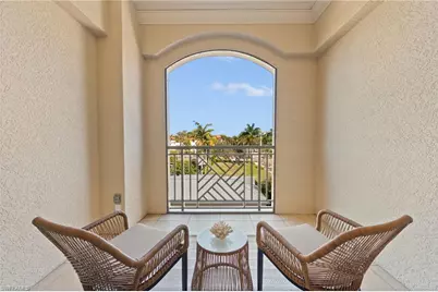 380 10th St S #202, Naples, FL 34102 - Photo 34