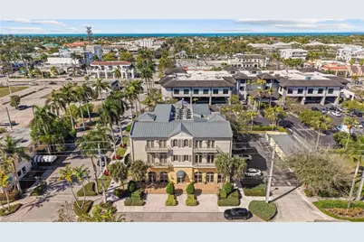 380 10th St S #202, Naples, FL 34102 - Photo 2