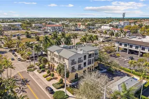 380 10th St S, Naples, FL 34102 - Photo 44