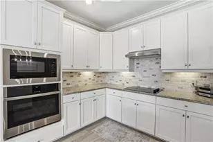 28091 Foxrock Ct, Bonita Springs, FL 34135 - Photo 14