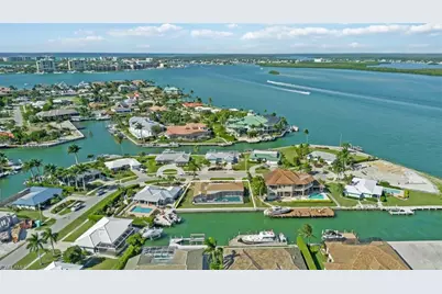 955 Iris Ct, Marco Island, FL 34145 - Photo 30