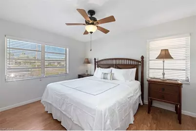 955 Iris Ct, Marco Island, FL 34145 - Photo 14