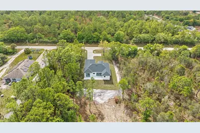 3335 66th Ave NE, Naples, FL 34120 - Photo 8