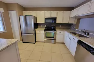 7719 Jewel Ln, Naples, FL 34109 - Photo 4