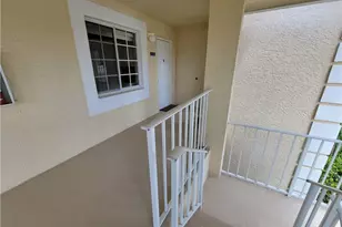 7719 Jewel Ln, Naples, FL 34109 - Photo 16