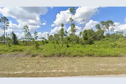 1141 Damen St E, Lehigh Acres, FL 33974 - Photo 1