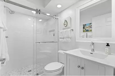 515 Bay Villas Ln, Naples, FL 34108 - Photo 16