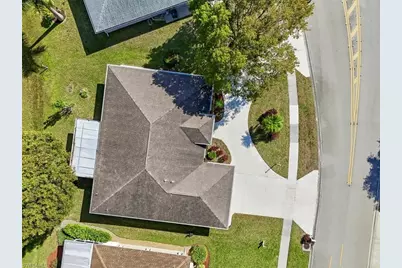 716 Charlemagne Blvd, Naples, FL 34112 - Photo 2