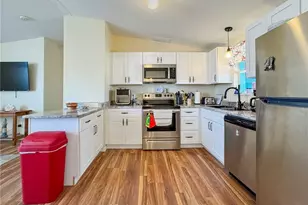 123 Cortez Way, Fort Myers Beach, FL 33931 - Photo 4