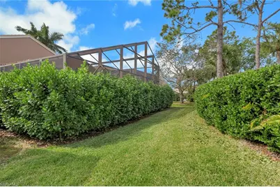 2137 Isla De Palma Cir, Naples, FL 34119 - Photo 6