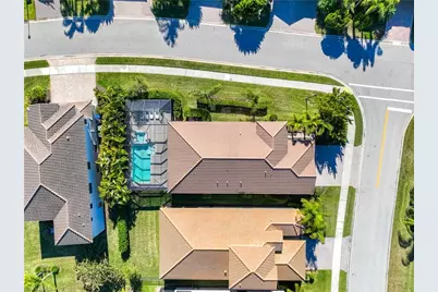 11735 Kati Falls Ln, Fort Myers, FL 33913 - Photo 34