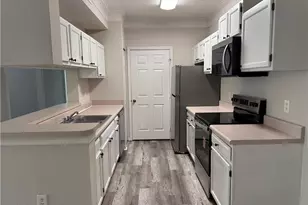 11540 Villa Grand, Fort Myers, FL 33913 - Photo 4