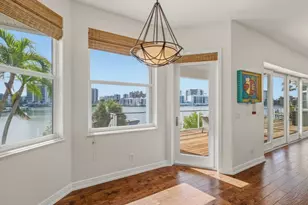 390 Oak Ave, Naples, FL 34108 - Photo 14