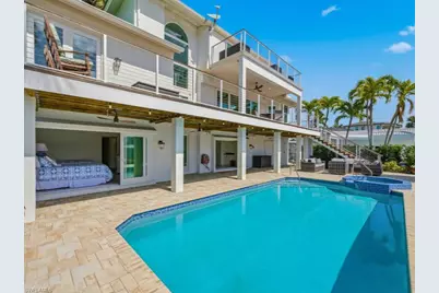 390 Oak Ave, Naples, FL 34108 - Photo 40