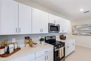 11913 Savanna Lks Blvd, Lehigh Acres, FL 33974 - Photo 4