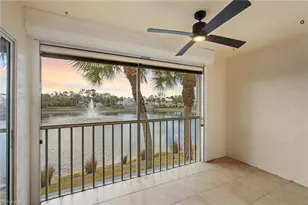 828 Gulf Pavilion Dr, Naples, FL 34108 - Photo 2