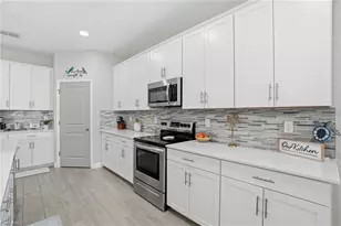 1384 Birdie Dr, Naples, FL 34120 - Photo 6