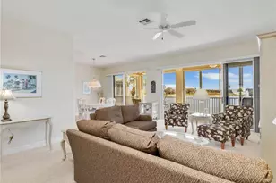 693 Vintage Reserve Cir, Naples, FL 34119 - Photo 14