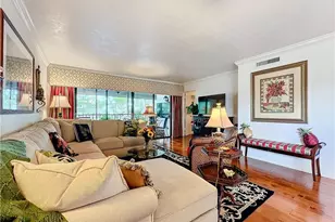 1065 8th St S, Naples, FL 34102 - Photo 24