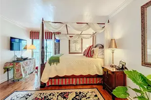 1065 8th St S, Naples, FL 34102 - Photo 34