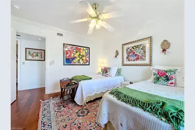 1065 8th St S #203, Naples, FL 34102 - Photo 32