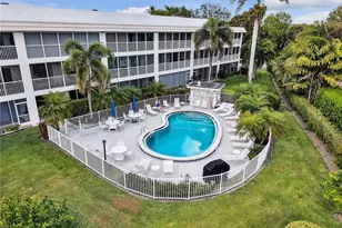 3150 Binnacle Dr, Naples, FL 34103 - Photo 28