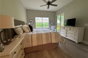 711 Vistana Cir, Naples, FL 34119 - Photo 20
