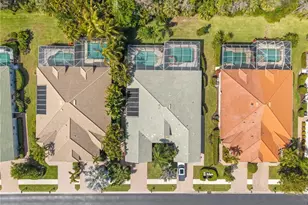 3605 Periwinkle Way, Naples, FL 34114 - Photo 2