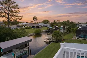 20700 Park Pl, Estero, FL 33928 - Photo 8