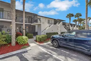 3510 Antarctic Cir, Naples, FL 34112 - Photo 26