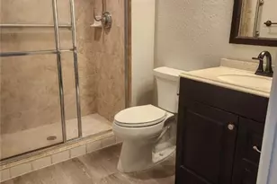 4680 St Croix Ln, Naples, FL 34109 - Photo 10