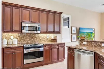 7660 Cottesmore Dr, Naples, FL 34113 - Photo 14