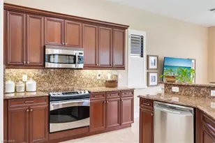 7660 Cottesmore Dr, Naples, FL 34113 - Photo 14