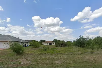 815 Milwaukee Blvd, Lehigh Acres, FL 33974 - Photo 1