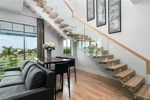 101 8th St S, Naples, FL 34102 - Photo 1