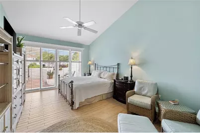 4753 Yacht Harbor Dr, Naples, FL 34112 - Photo 18