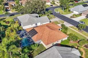 5060 Coldstream Ln, Naples, FL 34104 - Photo 2