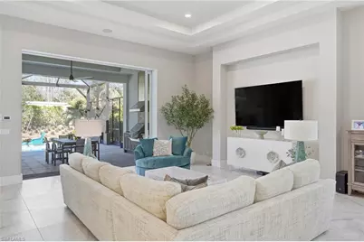 9700 Moonflower Ln, Naples, FL 34114 - Photo 6